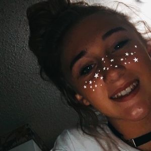 Meet your Posher, Lacey